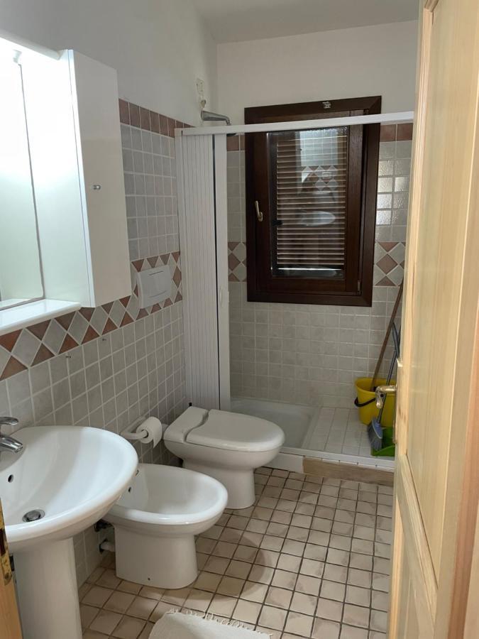 Appartamento Fronte Mare Residence Weber La Maddalena  Exterior foto